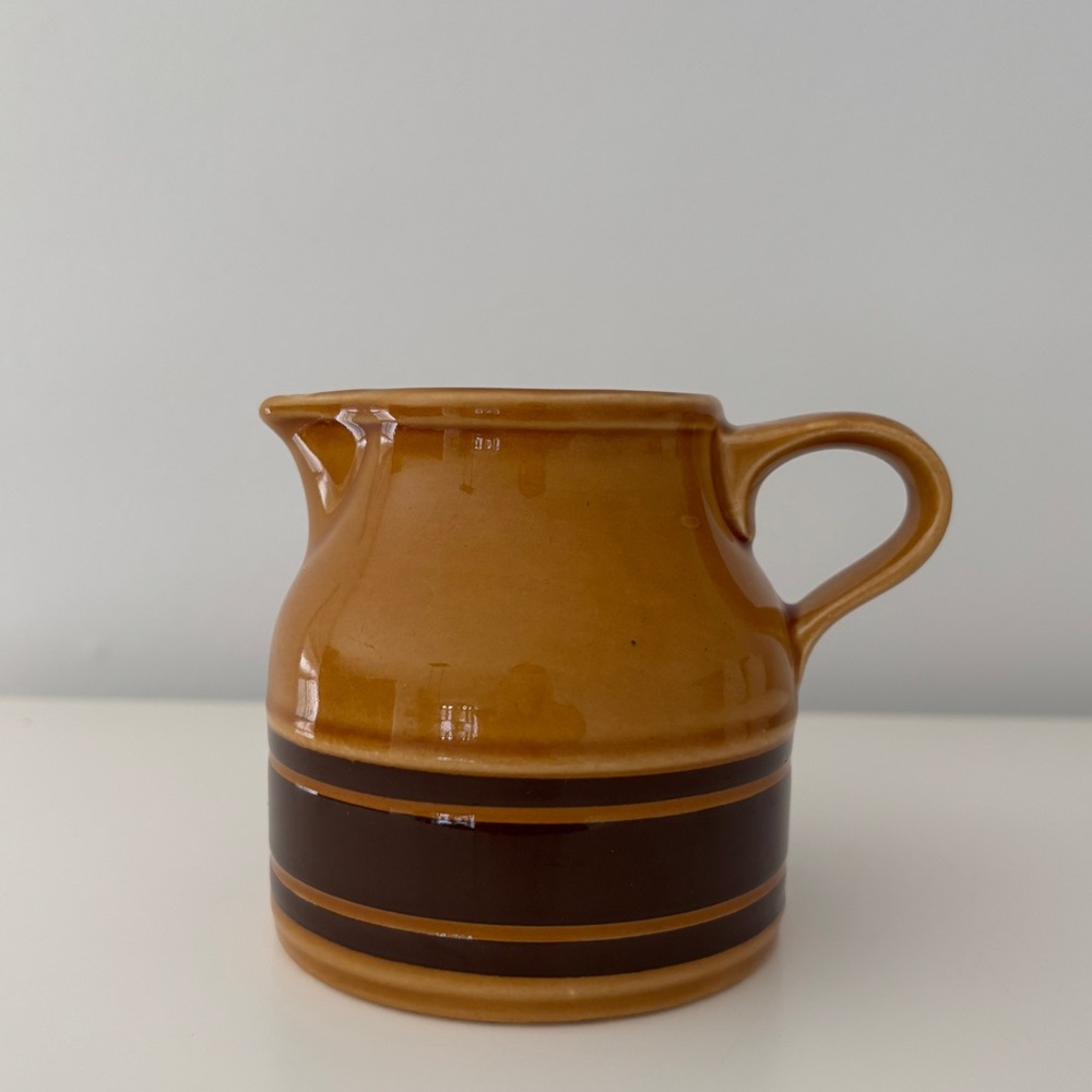 Royal Alma Staffordshire Vintage 70’s Milk/Creamer